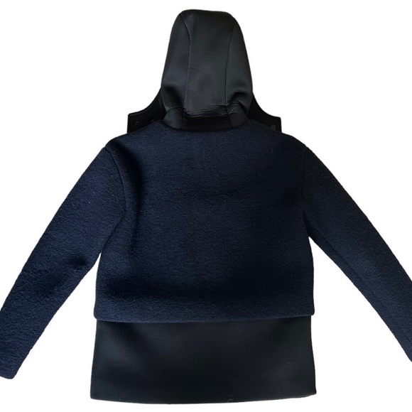 Color blocked Mixed Media Coat - Picture 5 of 10